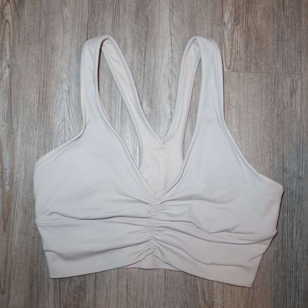 ALO Yoga Wild Thing Sports Bra Ivory Size Medium